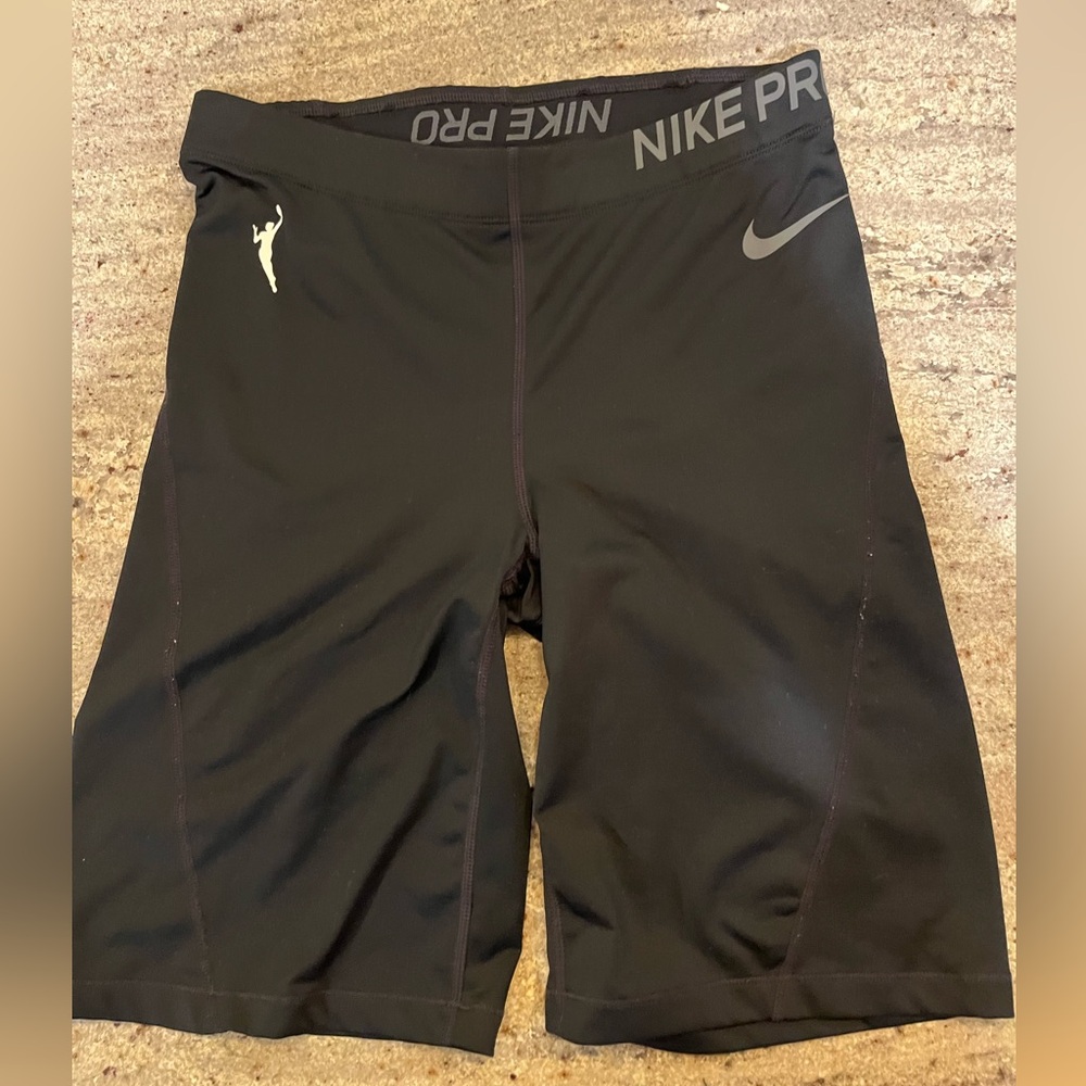 Nike Pro WNBA Women’s Official Issued Compression 8” Shorts Black Size Med